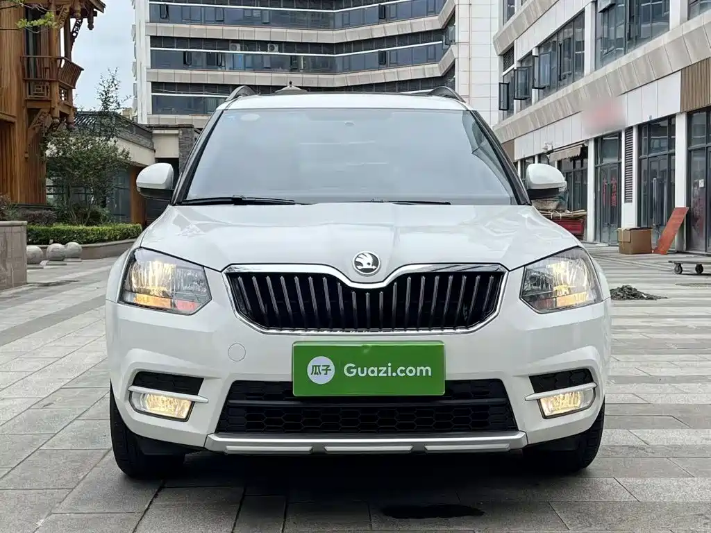 Yeti TSI280 DSG Car Share Brothers