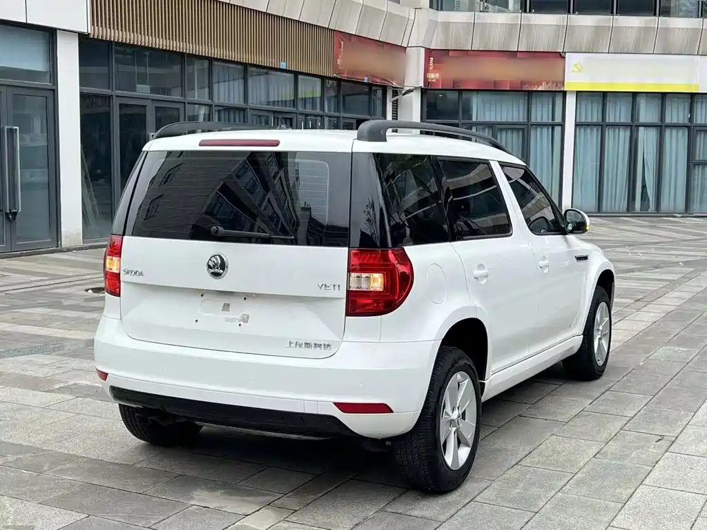 Yeti TSI280 DSG Car Share Brothers