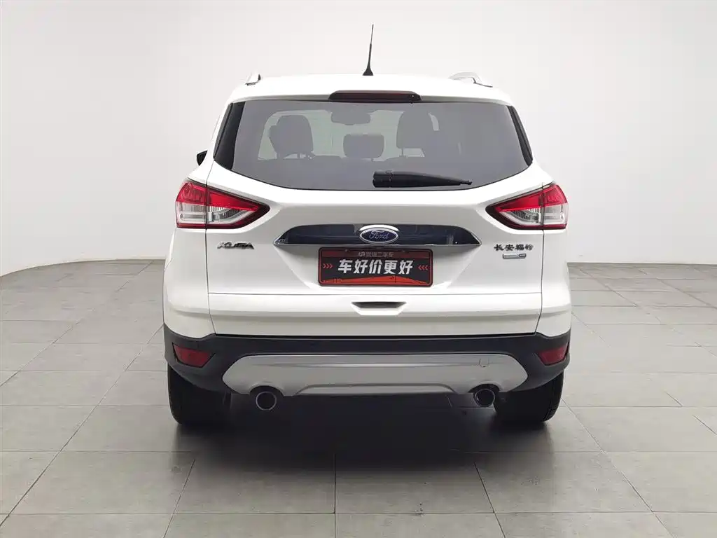 Kuga 1.6 L GTDi 4 WD Elite