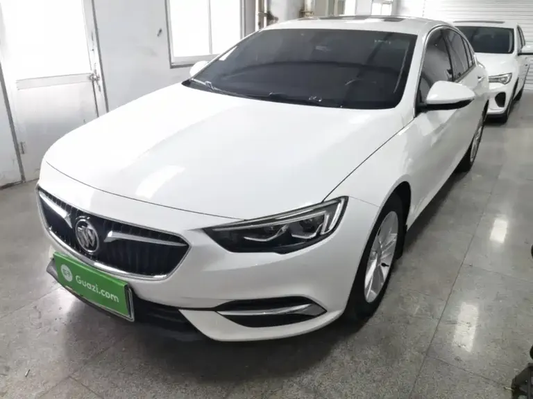 Buick Regal 20 T Elite CN-VI