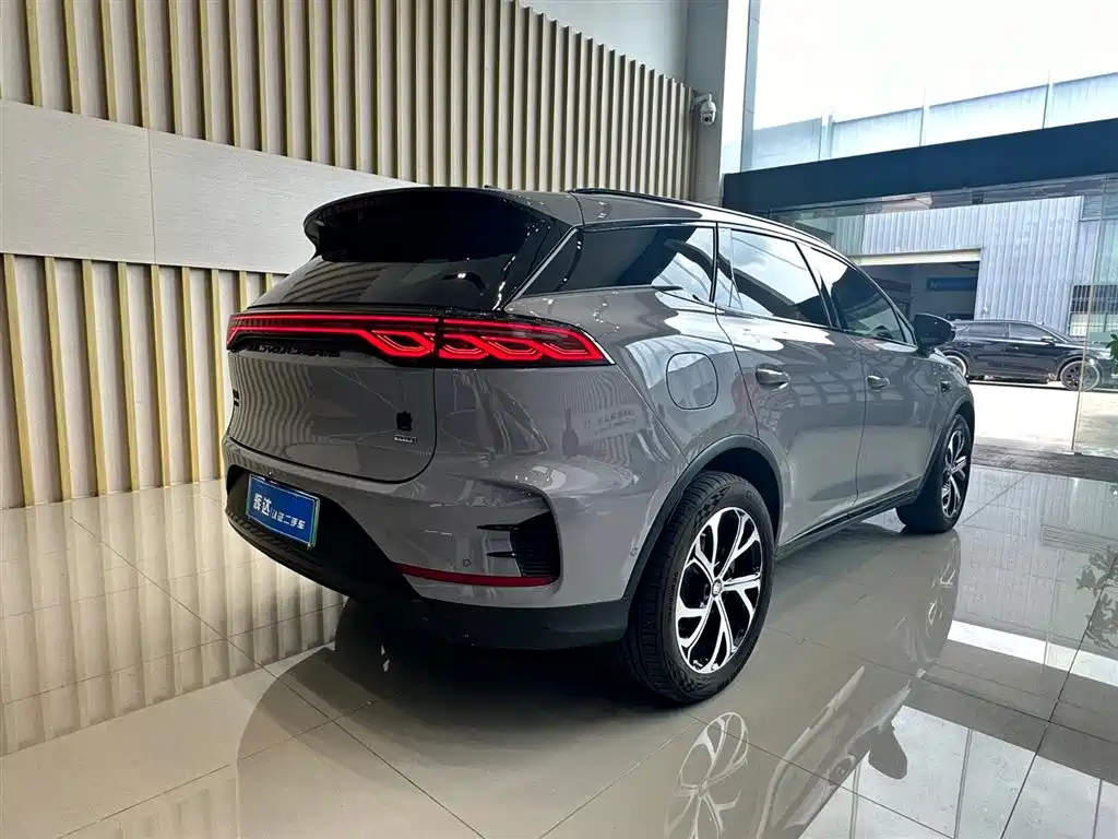 Tang NEV Smart Drive DM-i 115 KM Flagship