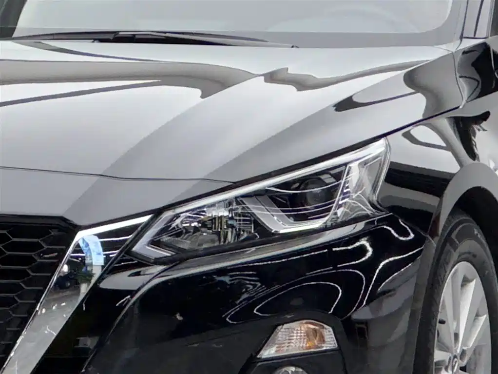 Teana 2.0 L XE Exclusive
