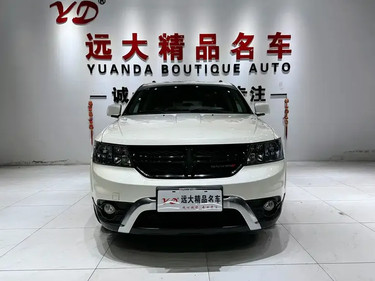Dodge Journey 2.4 L 2 WD Wagon