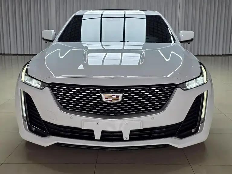 Cadillac CT5 28 T Luxury