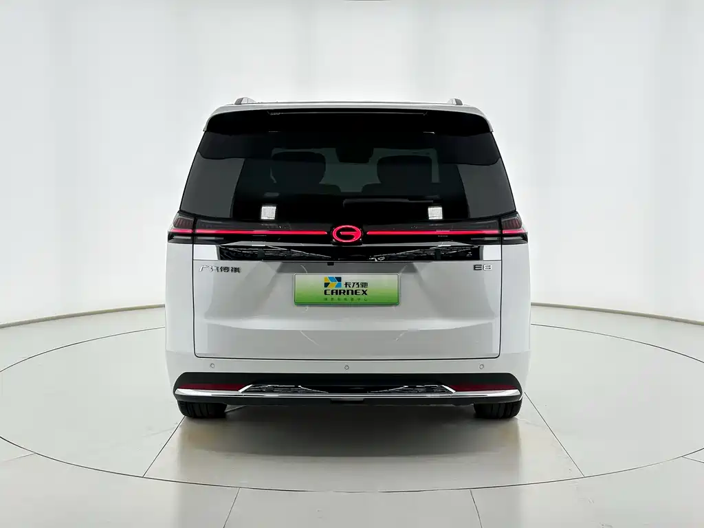Trumpchi E8 NEV 传祺E8 PHEV 2024款 150 km 龙腾光辉+