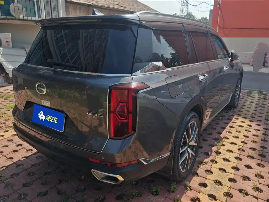 GAC Trumpchi GS8 Navigator Series 2.0 TGDI 2 WD Luxury Connected (7-seat)