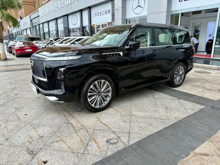 Infiniti QX80 英菲尼迪QX80 2025款 Sensory