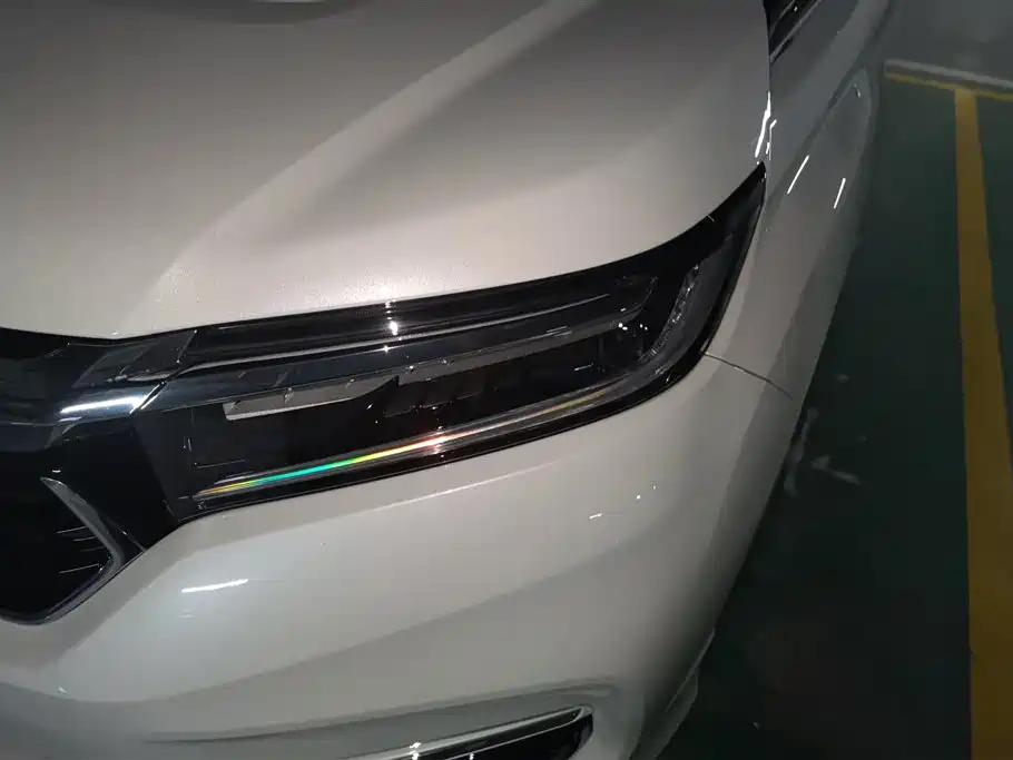Avancier 冠道 2023款 240 TURBO 两驱幻夜尊享版