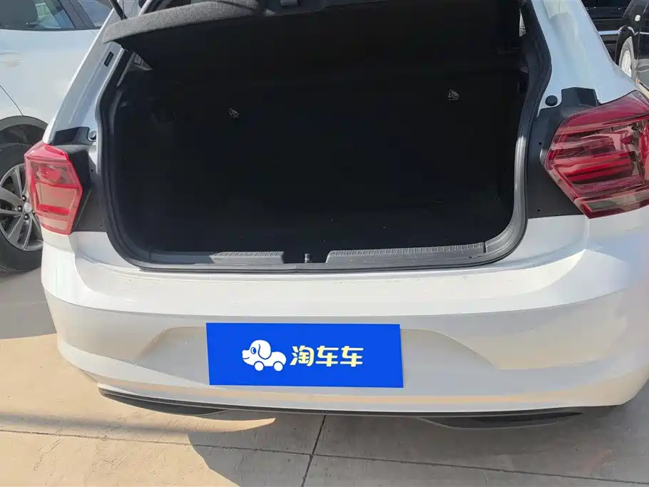 Polo Plus 1.5 L Auto Panoramic Pleasure