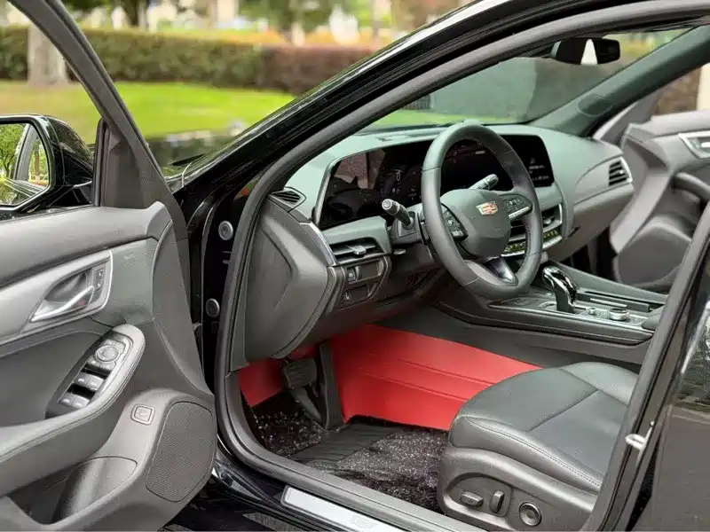 Cadillac CT5 28 T Luxury Pro