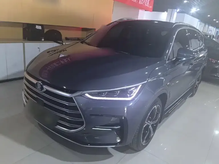 BYD Tang NEV DM-i 112 KM Honored