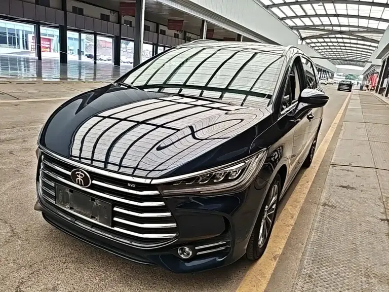 BYD Song MAX 1.5 T Auto Connected Wise Comfort Sunroof 7-seat CN-VI