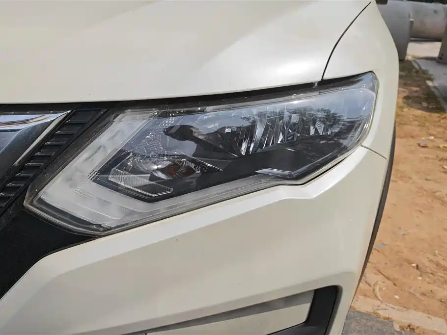 X-Trail 2.0 L CVT Comfort 2 WD