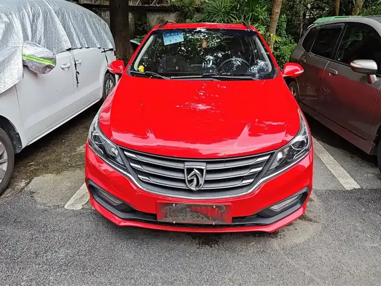 Baojun 310 1.5 L Auto Luxury