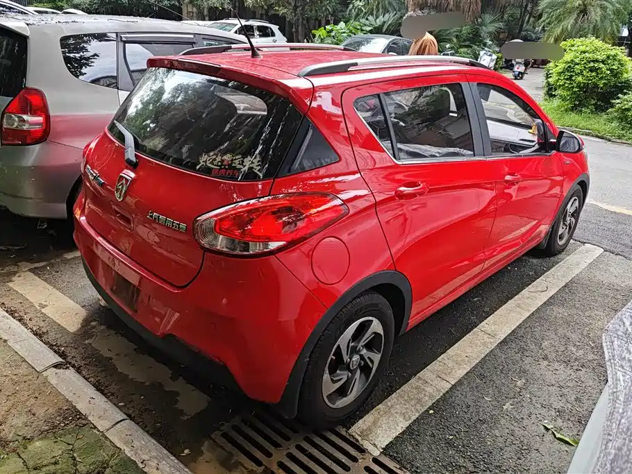Baojun 310 1.5 L Auto Luxury