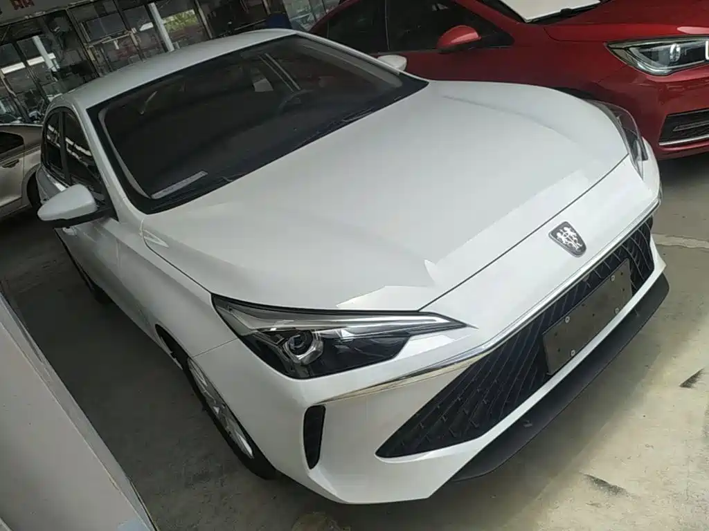 Roewe i5 1.5 L Manual Comfort Enjoyment