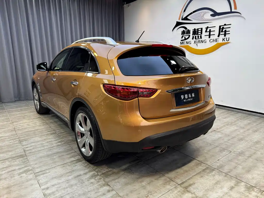 Infiniti FX FX35 Transcend