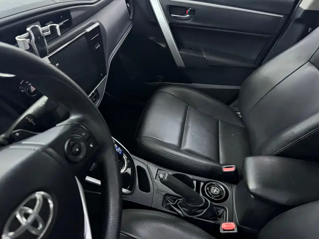 Levin Facelift Dual Engine 1.8 H GS E-CVT Elite Sunroof CN-V