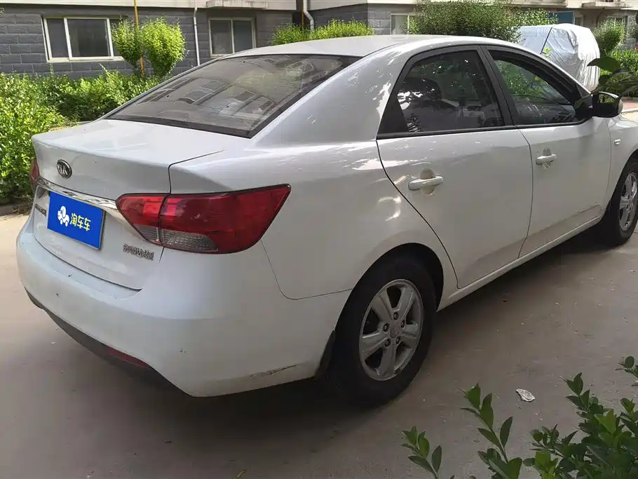 Forte 1.6 L MT GL