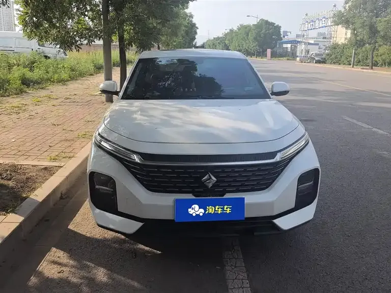 Baojun RC-5 1.5 L Manual Smart Shine Luxury