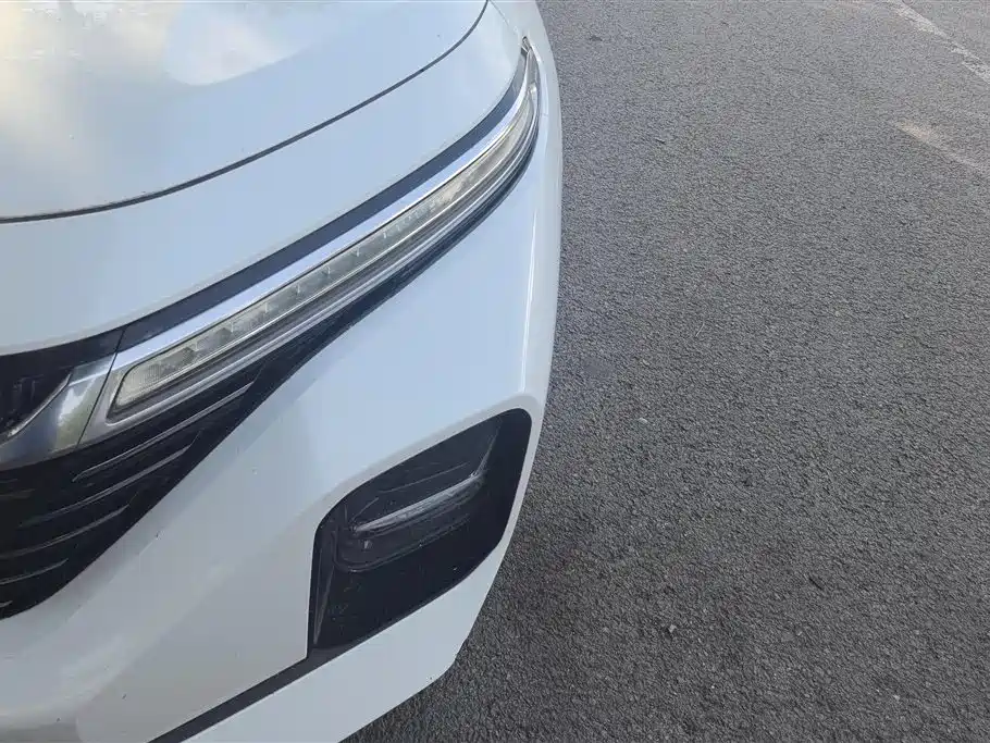 Baojun RC-5 1.5 L Manual Smart Shine Luxury