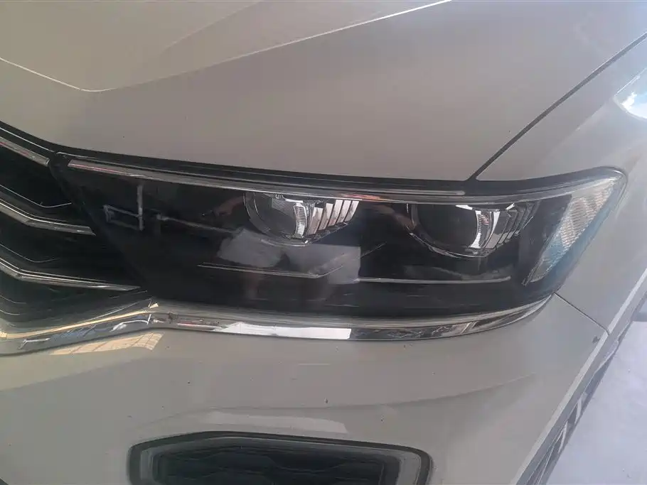 T-ROC 280 TSI DSG 2 WD Comfort CN-V