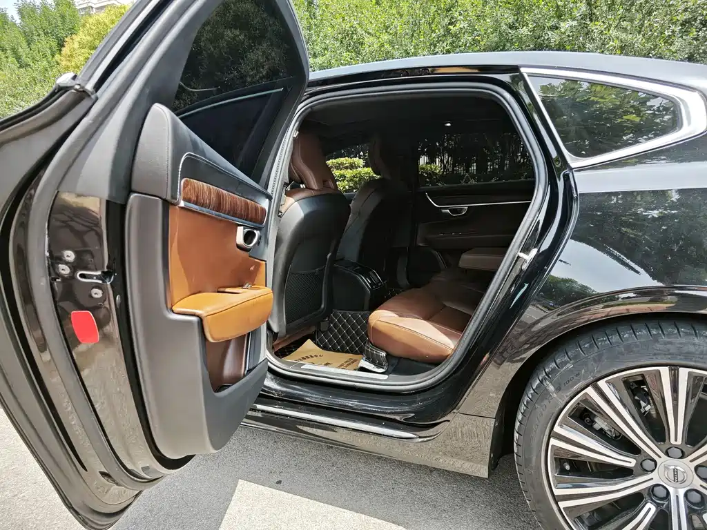 Volvo S90 B5 Smart Vision Luxury