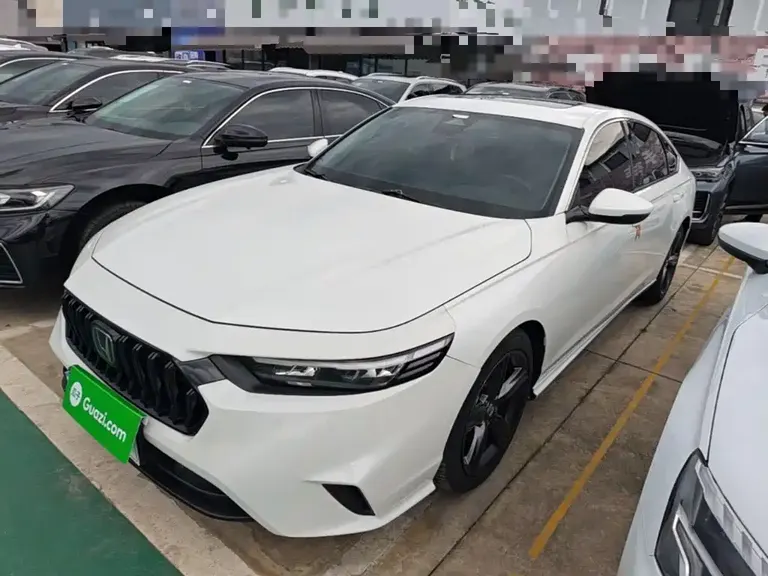 Honda Inspire 260 TURBO Refined