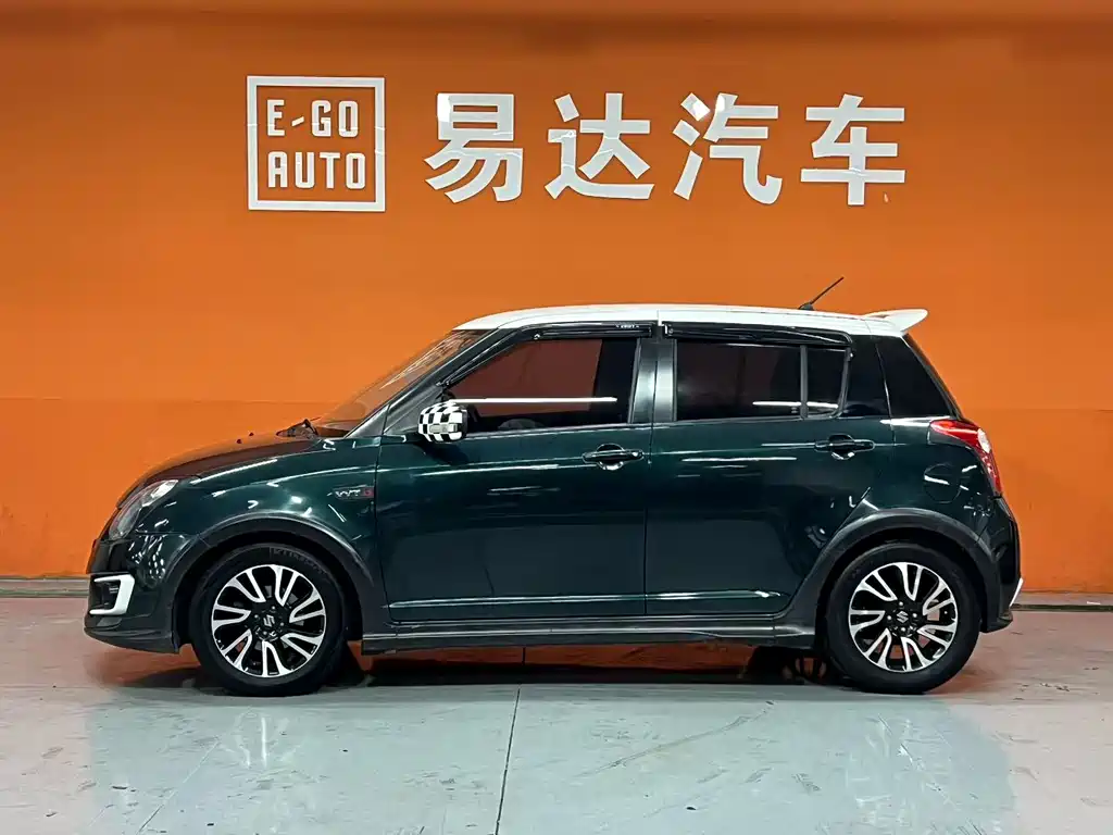 Swift 1.5 L Auto Fashion Cool Play