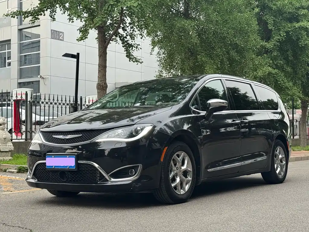 Pacifica (Import) 3.6 L Premium