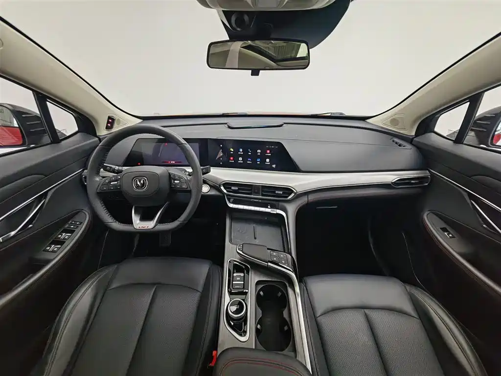 Changan UNI-T 1.5 T Flagship