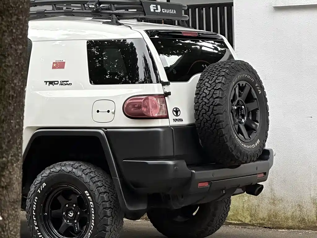 FJ Cruiser 4.0 L Middle East
