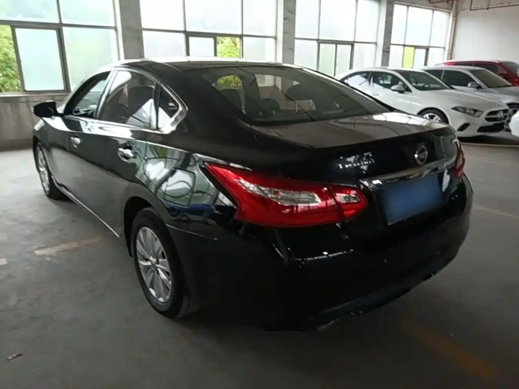Teana Facelift 2.0 L XL Comfort