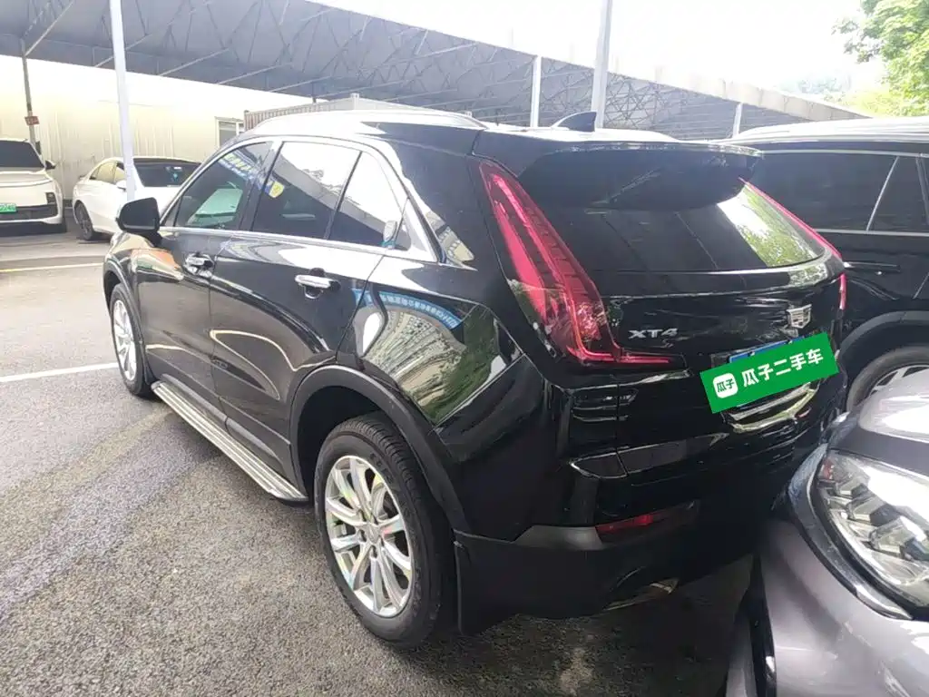 Cadillac XT4 28 T 2 WD Tech