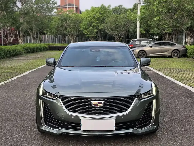 Cadillac CT5 28 T Luxury (Standard)
