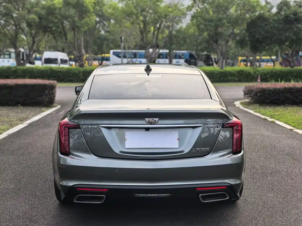 Cadillac CT5 28 T Luxury (Standard)