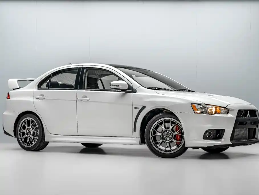 LANCER LANCER 2015款 2.0 L 终结纪念加规版