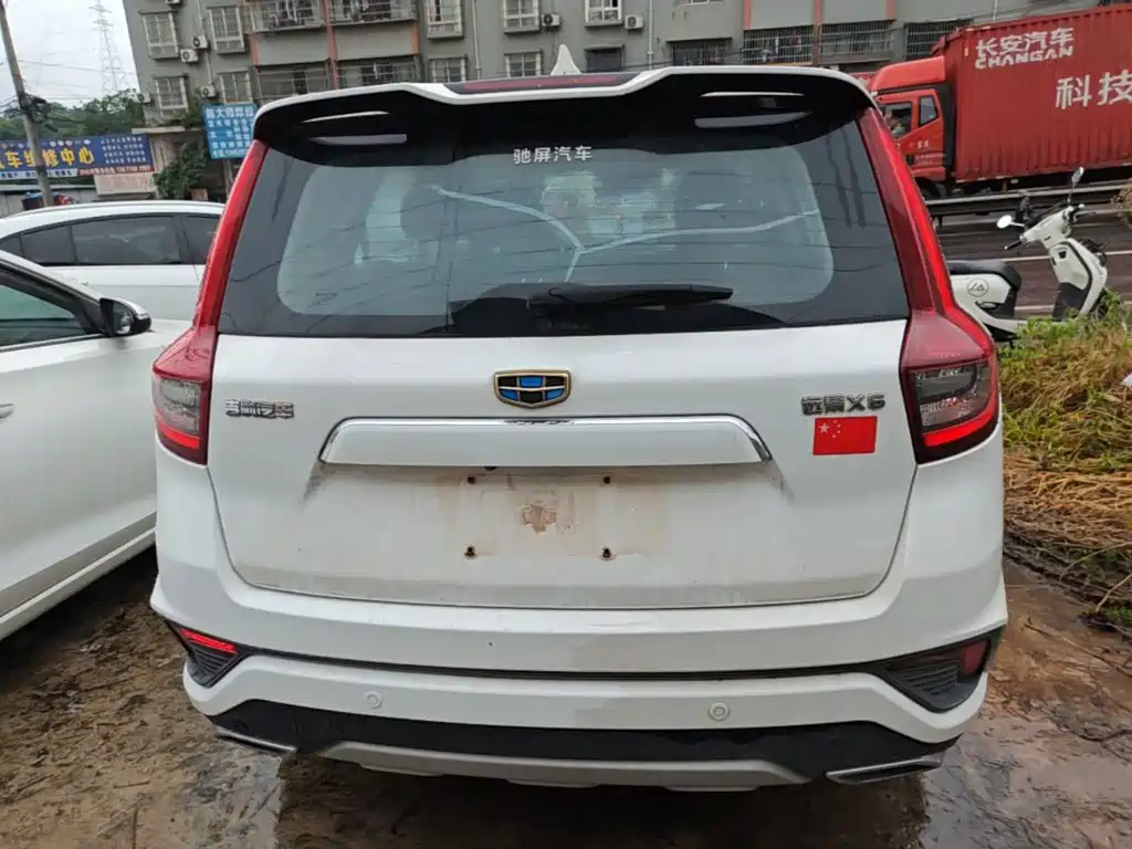 Vision X6 1.8 L Manual 4 G Connected Luxury