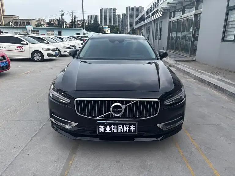 Volvo S90 T5 Smart Vision