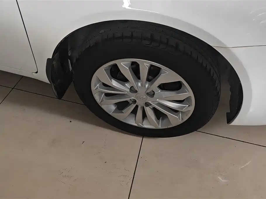 Vision 1.5 L Manual Happy