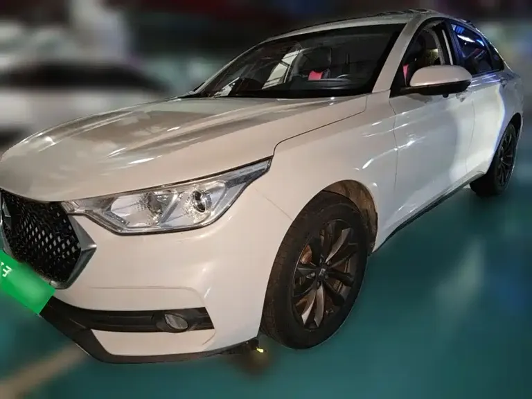 Baojun RC-6 宝骏RC-6 2019款 1.5 T 手动24小时在线精英型