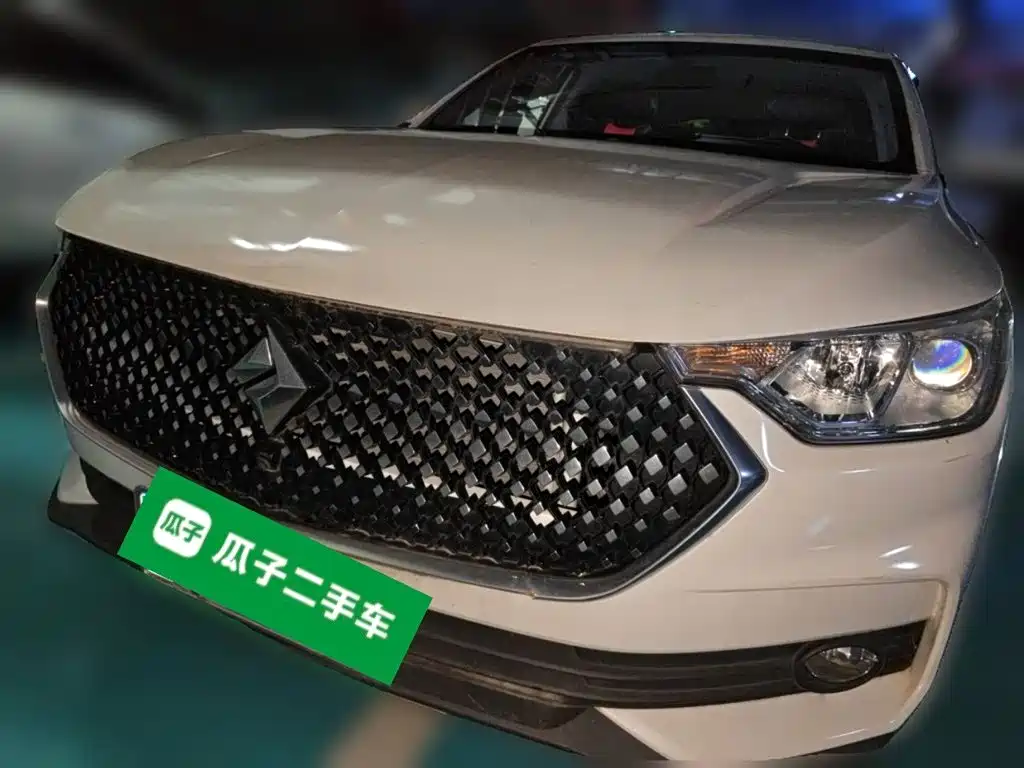 Baojun RC-6 宝骏RC-6 2019款 1.5 T 手动24小时在线精英型