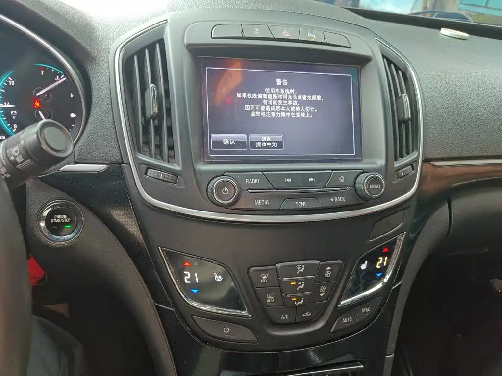 Regal 1.6 T Elite Tech