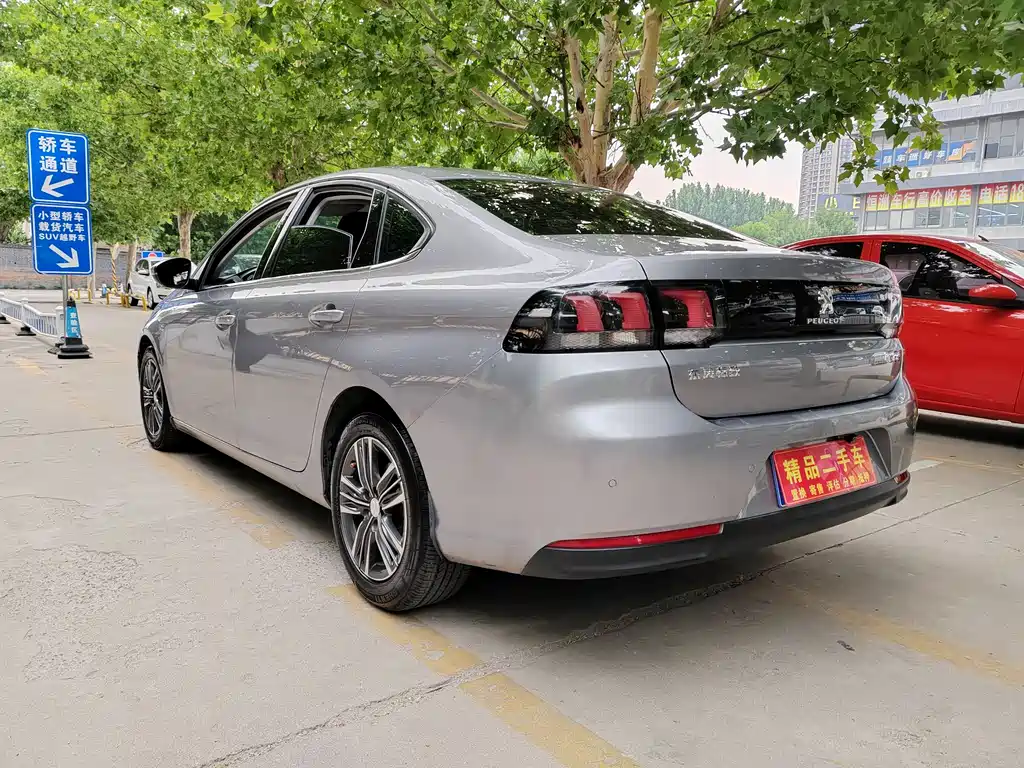 Peugeot 308 1.6 L Auto Luxury