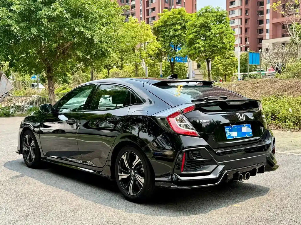 Civic HATCHBACK 220 TURBO CVT Trend Cool Control
