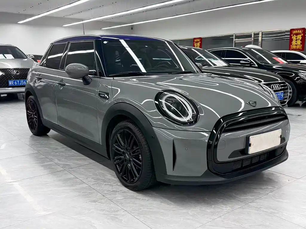 MINI MINI 2022款 1.5 T Camden 限量版 五门版