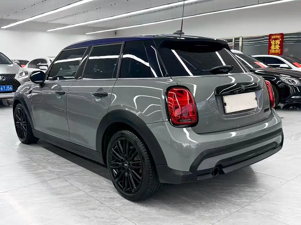 MINI MINI 2022款 1.5 T Camden 限量版 五门版