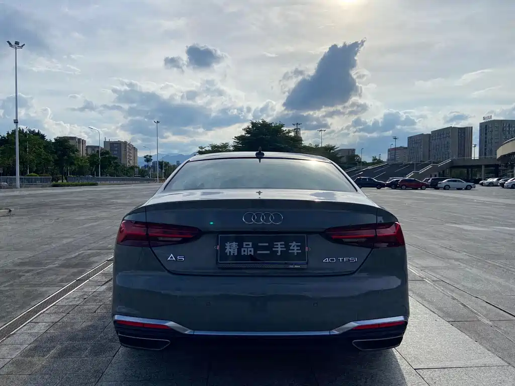 Audi A5 (Import) Coupe 40 TFSI Fashion Dynamic