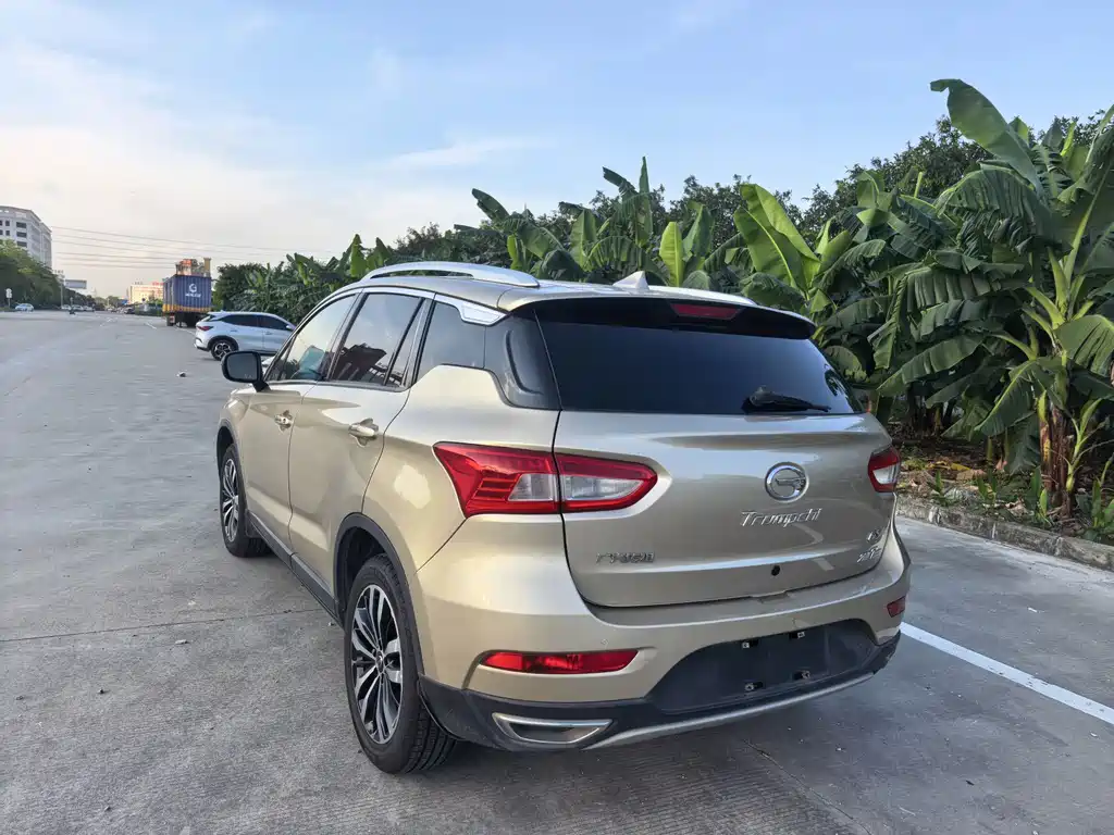GAC Trumpchi GS4 200 T G-DCT Luxury