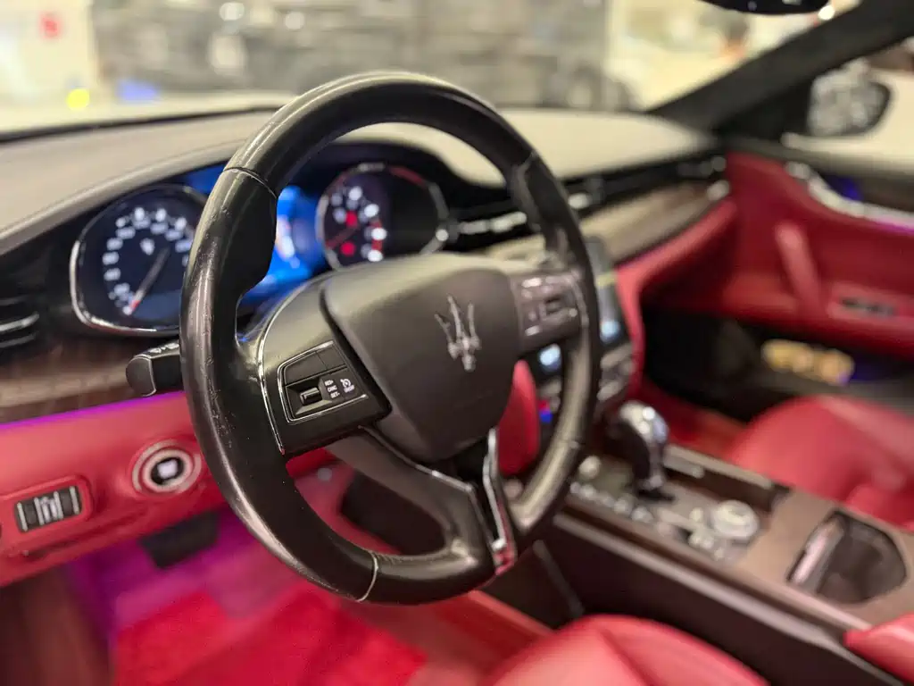 Quattroporte 总裁 2019款 3.0 T 豪华版 国V
